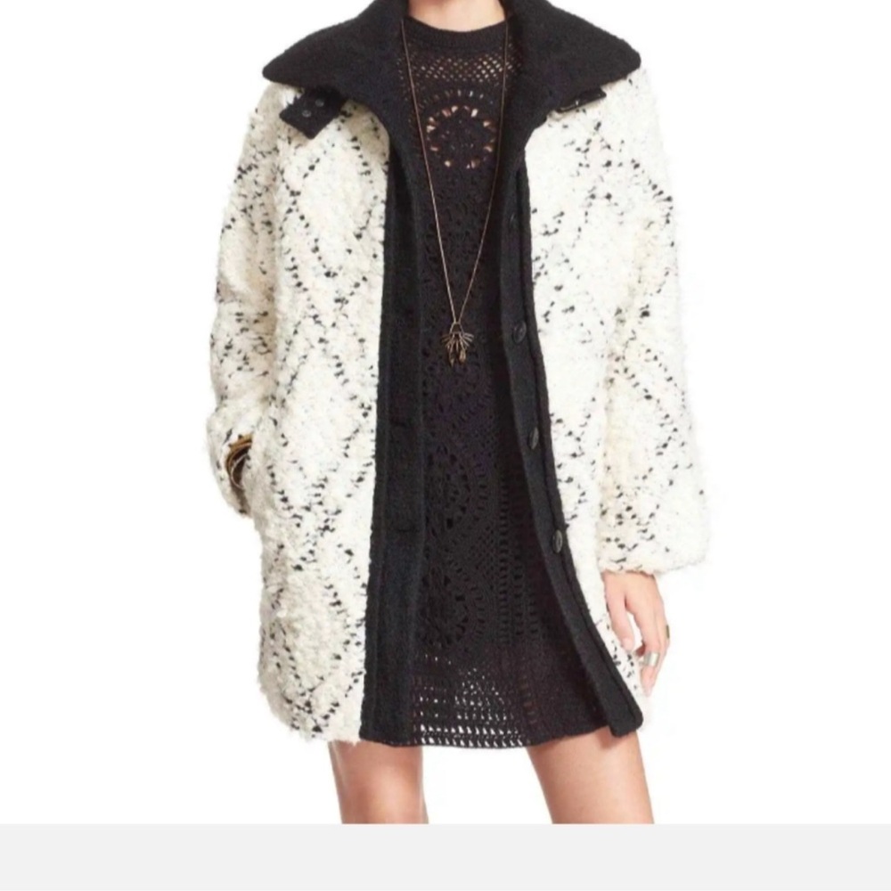 Women's Free People Black and White Coat